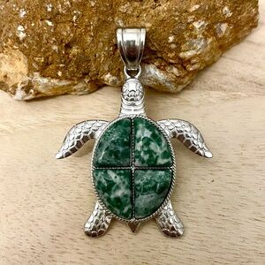 Green Tree Agate Silver Turtle Pendant